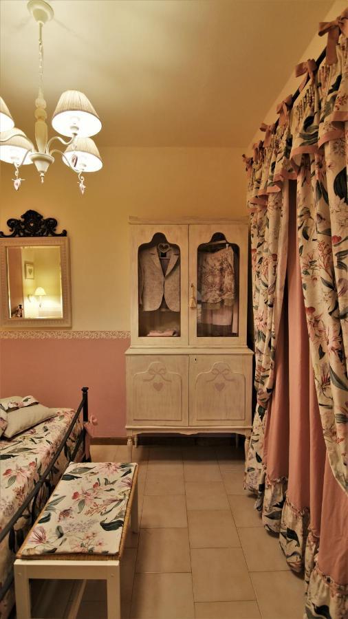 La Casina Dei Cuori Di Nonna Miglia Villa Pallerone Kültér fotó