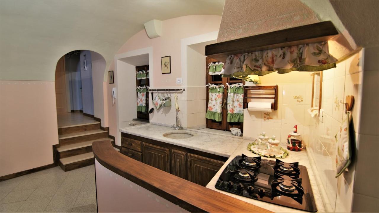 La Casina Dei Cuori Di Nonna Miglia Villa Pallerone Kültér fotó