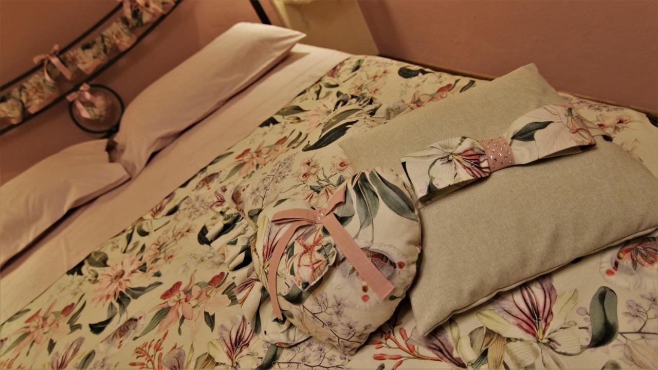 La Casina Dei Cuori Di Nonna Miglia Villa Pallerone Kültér fotó