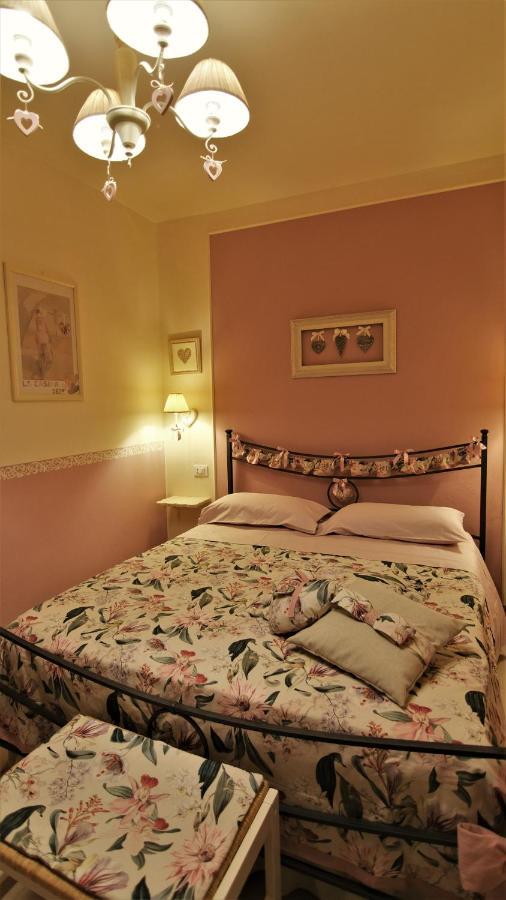 La Casina Dei Cuori Di Nonna Miglia Villa Pallerone Kültér fotó