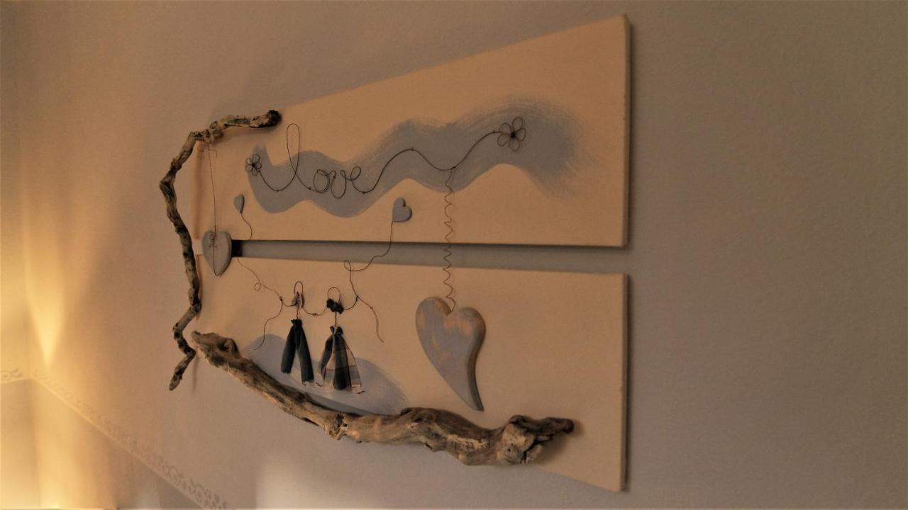 La Casina Dei Cuori Di Nonna Miglia Villa Pallerone Kültér fotó