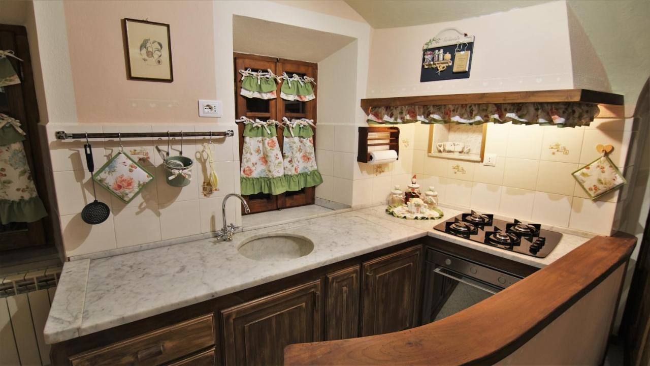 La Casina Dei Cuori Di Nonna Miglia Villa Pallerone Kültér fotó